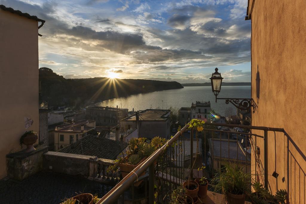 Domus Angularia Hotell Anguillara Sabazia Eksteriør bilde